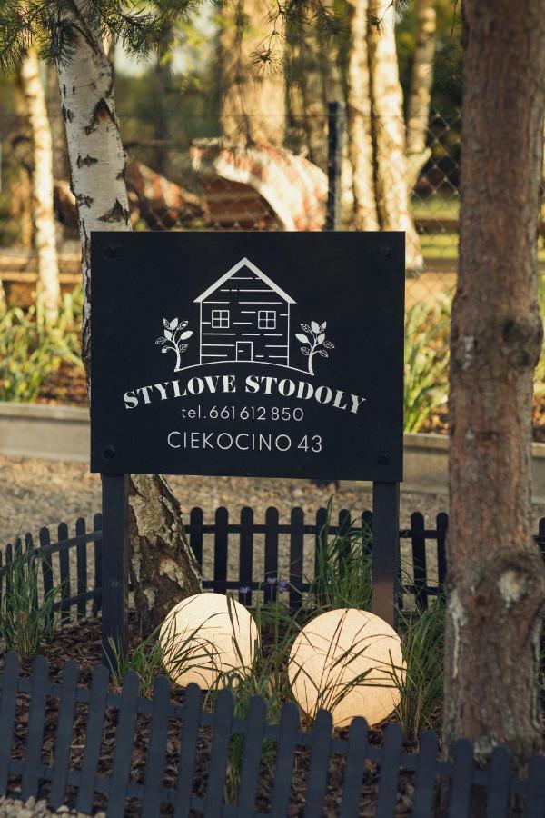 Stylove Stodoly - Domy Ukryte W Brzozach Ciekocino Exteriör bild